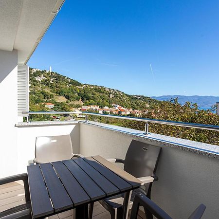 Apartments Crnekovic Tomislava 8 Baška Kültér fotó