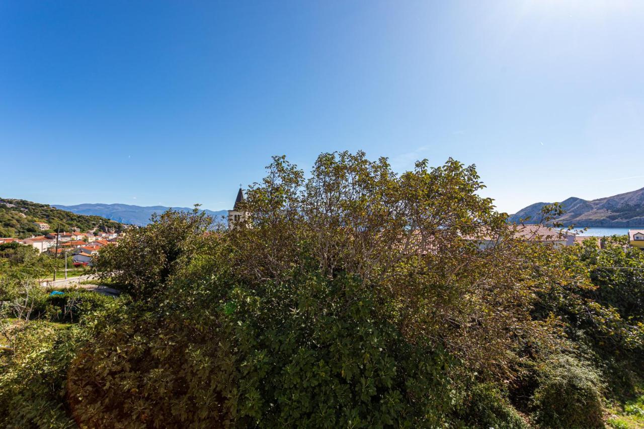 Apartments Crnekovic Tomislava 8 Baška Kültér fotó