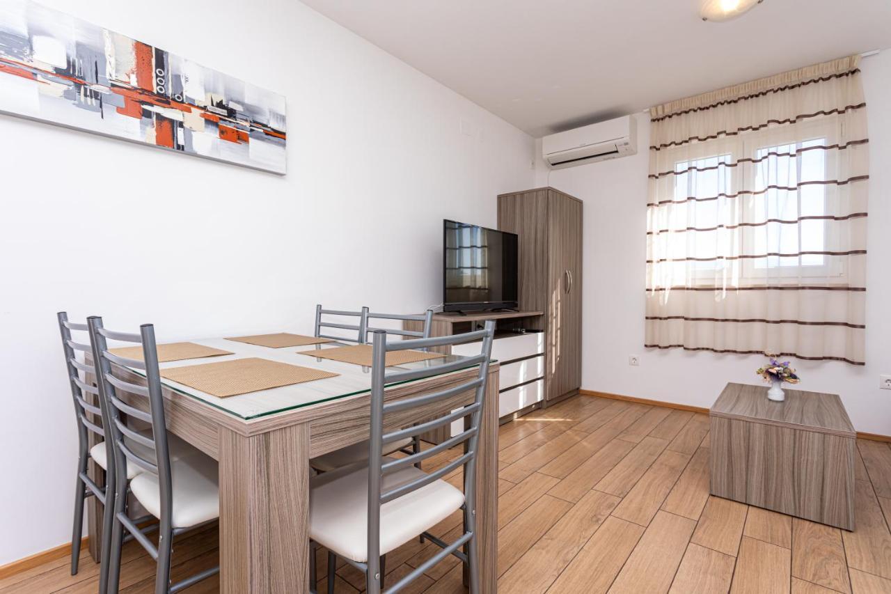 Apartments Crnekovic Tomislava 8 Baška Kültér fotó