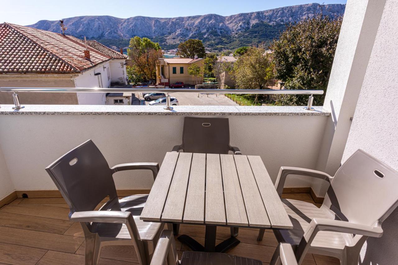 Apartments Crnekovic Tomislava 8 Baška Kültér fotó