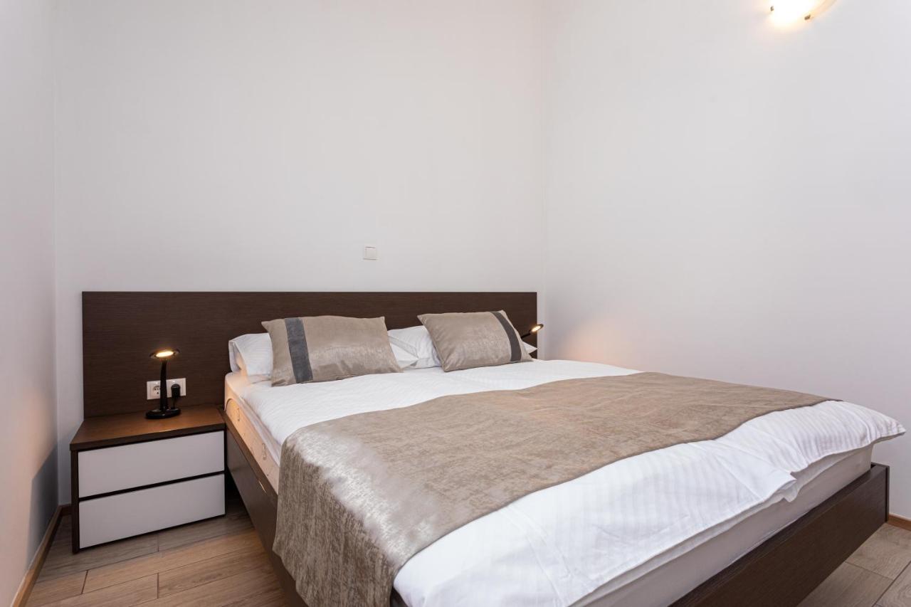 Apartments Crnekovic Tomislava 8 Baška Kültér fotó
