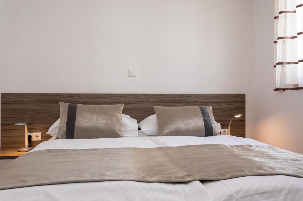 Apartments Crnekovic Tomislava 8 Baška Kültér fotó