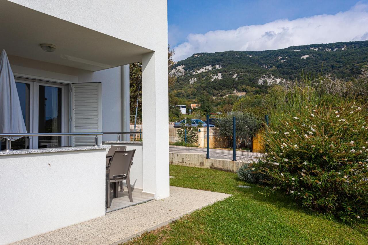 Apartments Crnekovic Tomislava 8 Baška Kültér fotó